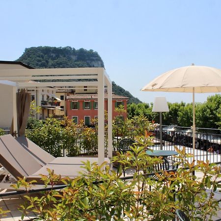 Hotel Tre Corone Garda  Kültér fotó
