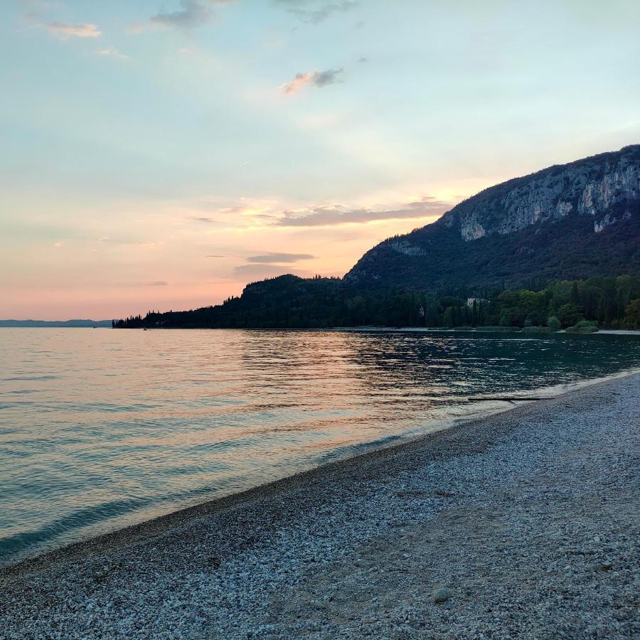 Hotel Tre Corone Garda  Kültér fotó